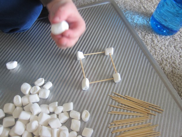 Marshmallow Sculpt (1)