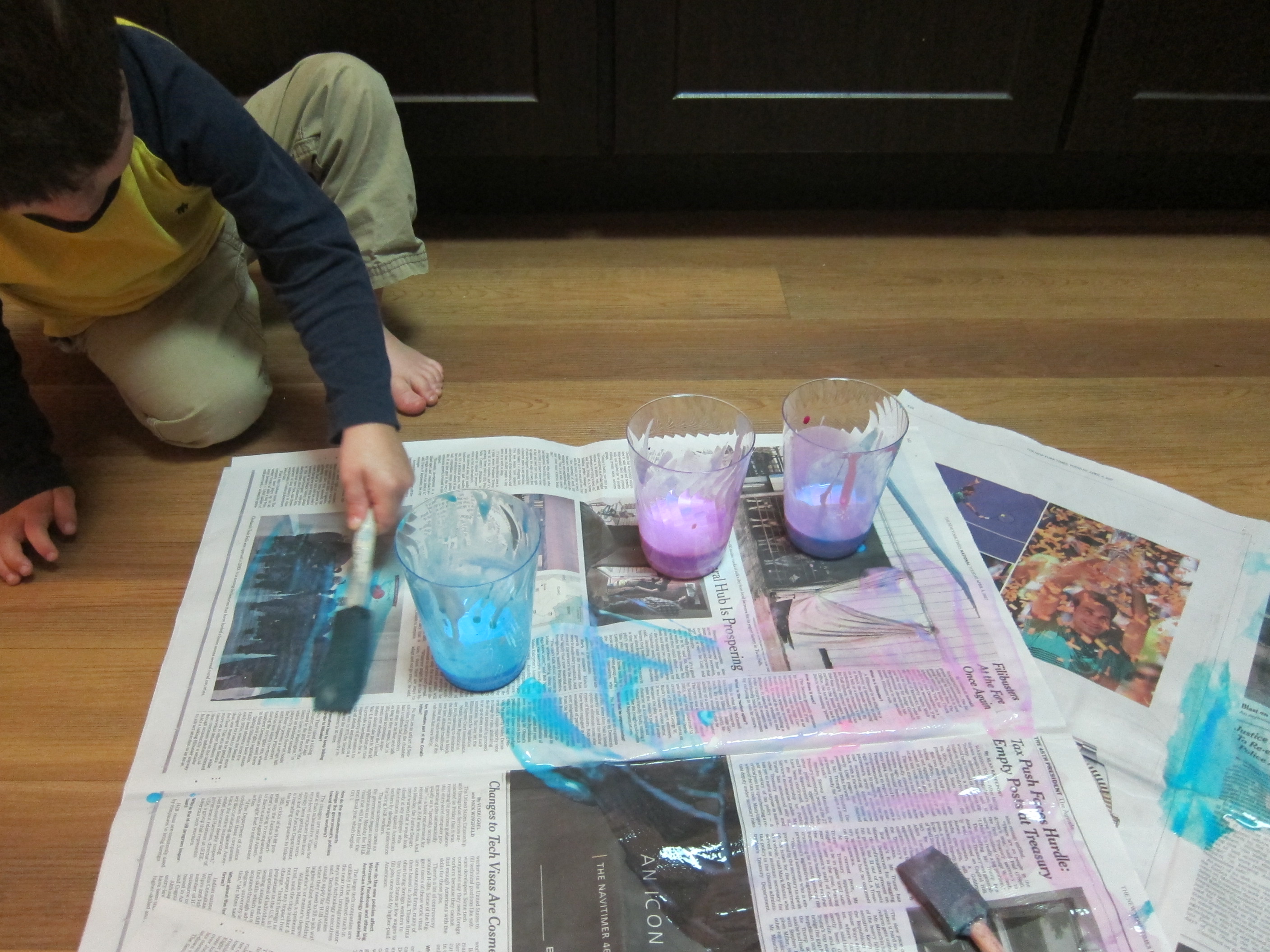 Newspaper Flowers (1)