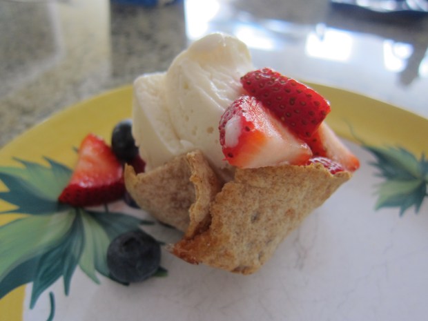 Red White Sundae (4).JPG