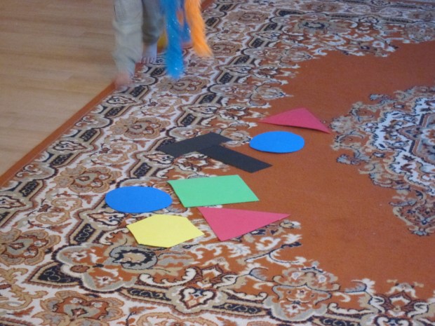 Color Hopscotch (7)