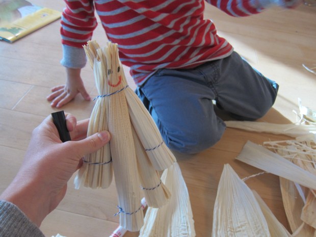 Corn Husk Dolls (5)