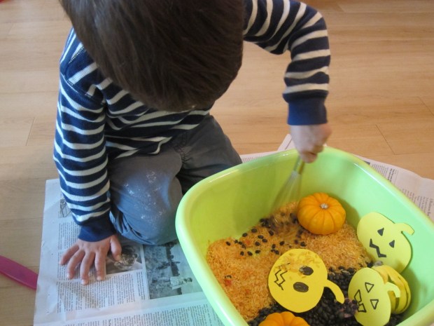 Halloween Sensory (7)