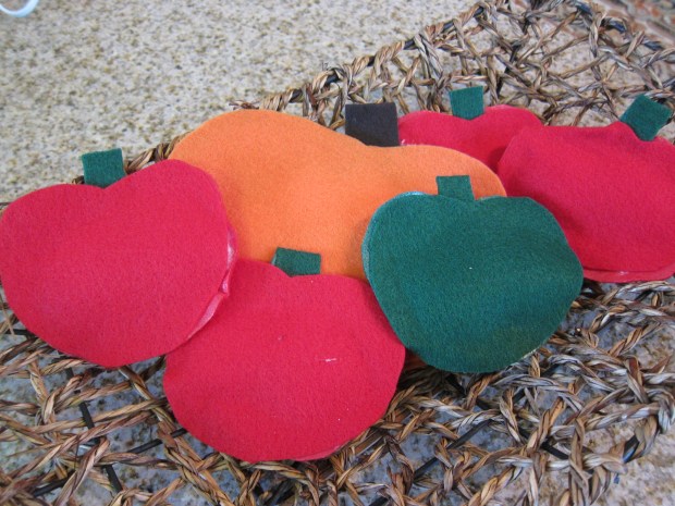 Felt Fruit (8)