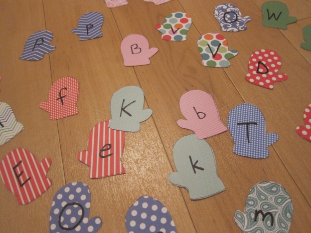 Mitten Match (5).JPG