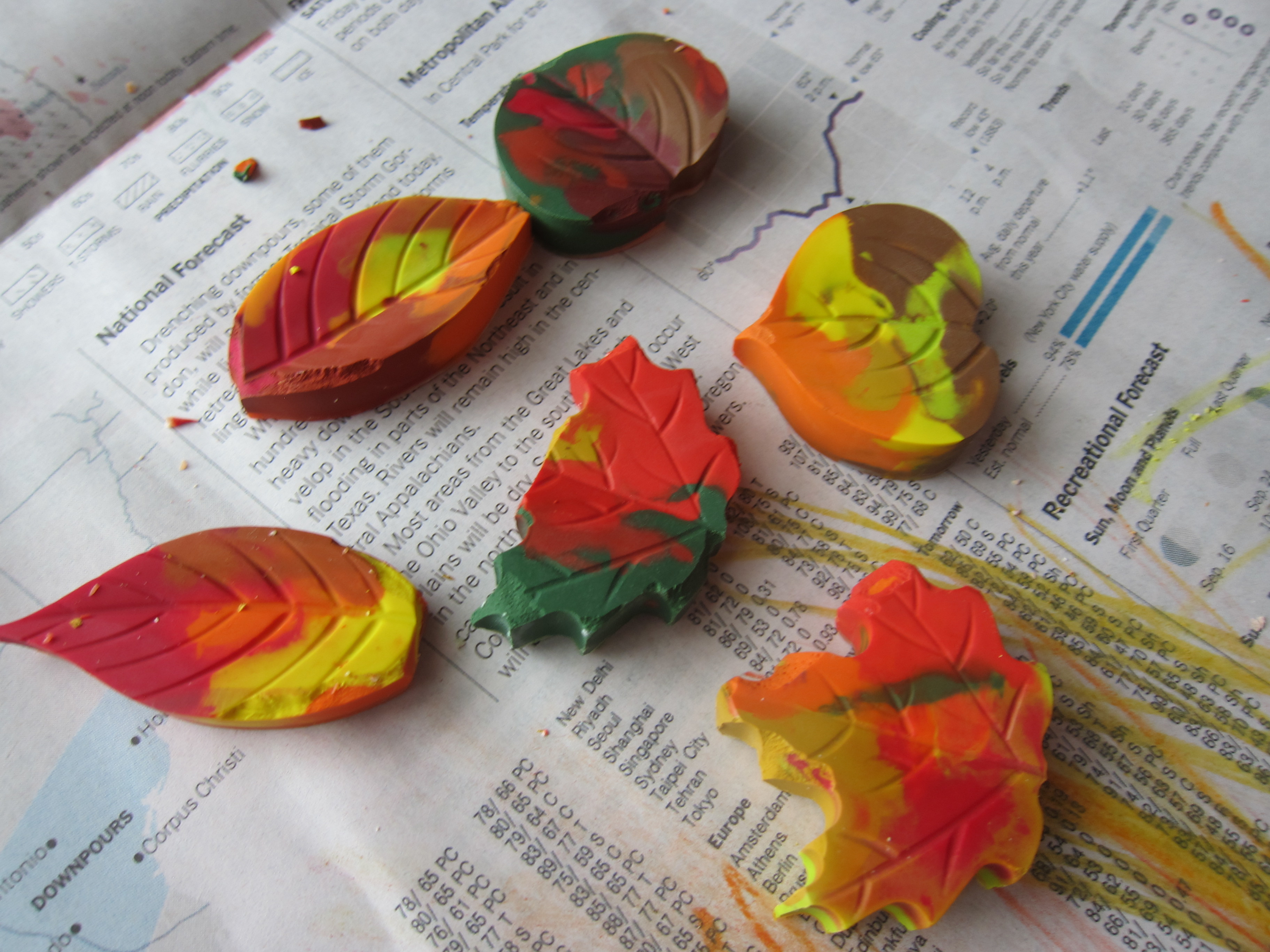 Leaf Crayons (5).JPG