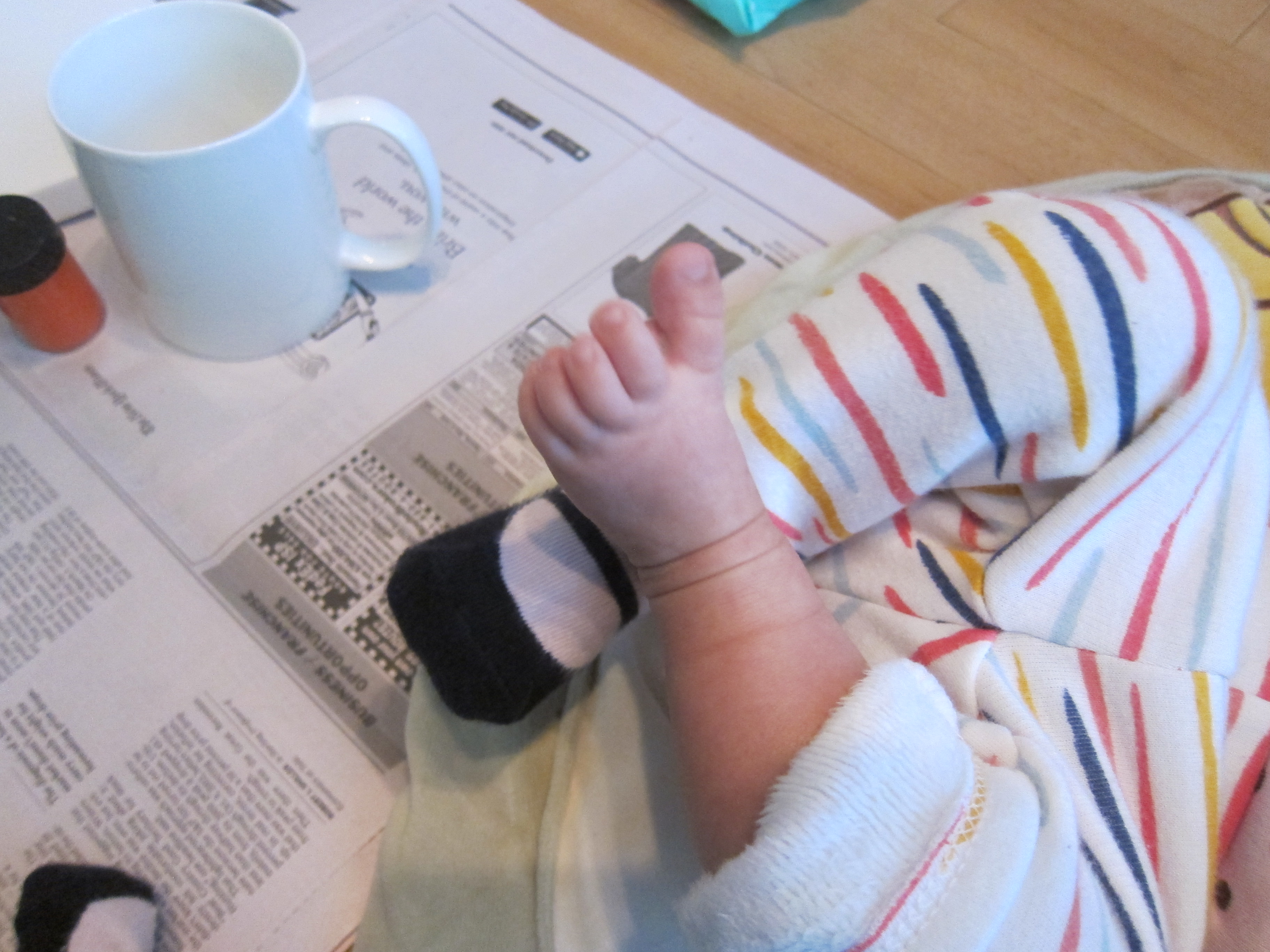 simple handprints (2)