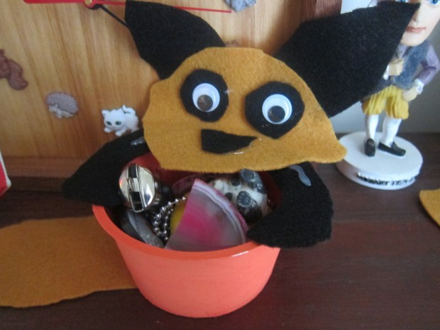 Critter Catchall (10)