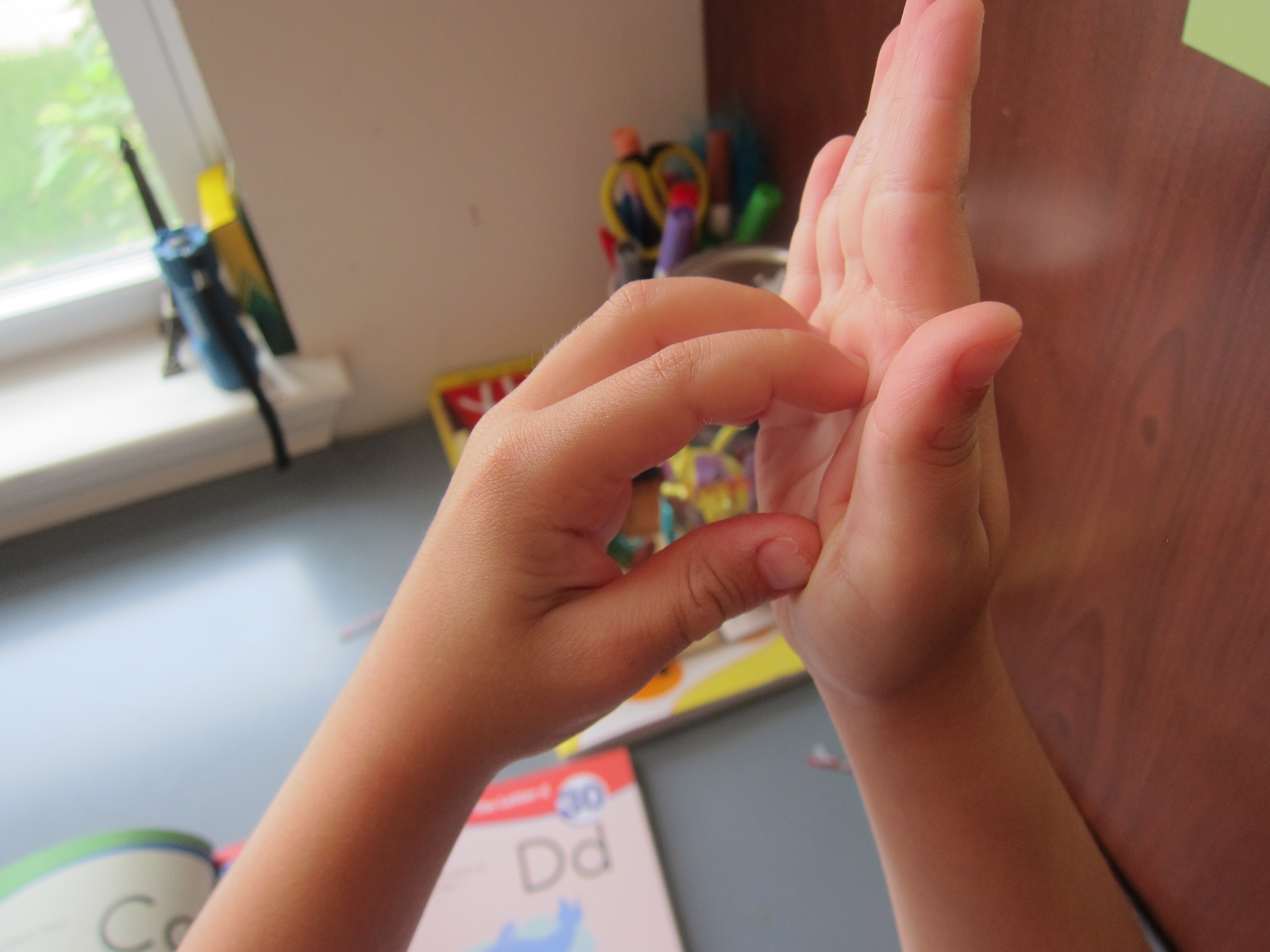 Design a D – joyful parenting