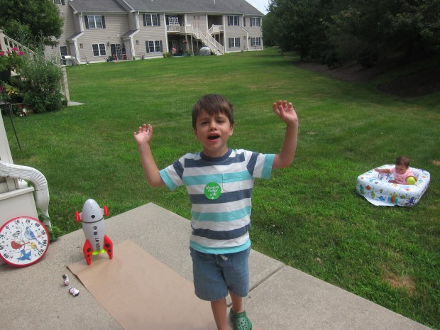 Amazing Astronaut (6)