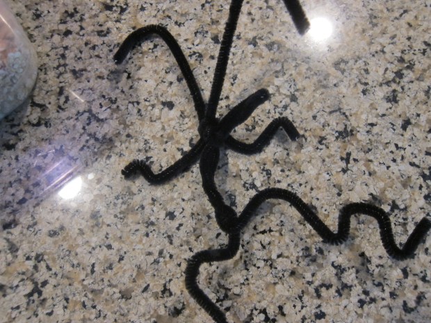 Mosquito Badminton (1)