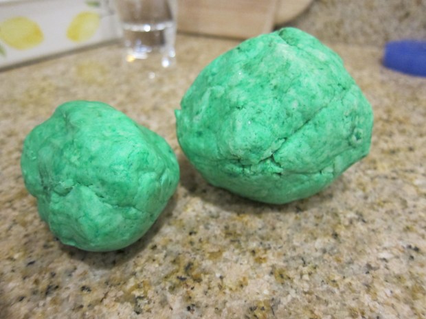 Playdough (8)