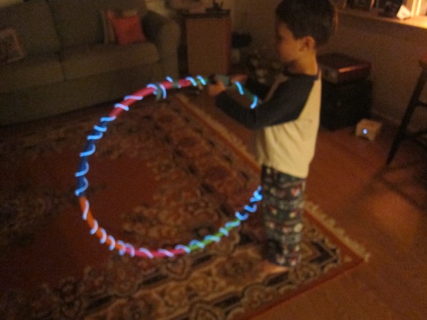 Glowing Hula Hoop (5)
