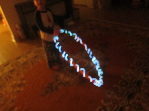 Glowing Hula Hoop (7)
