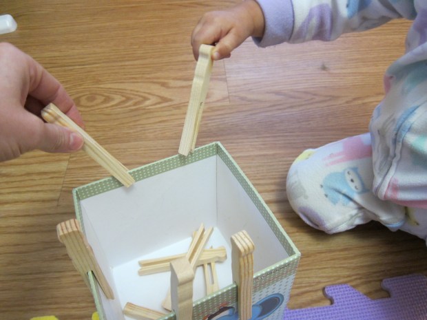 Clothespin Box (3)