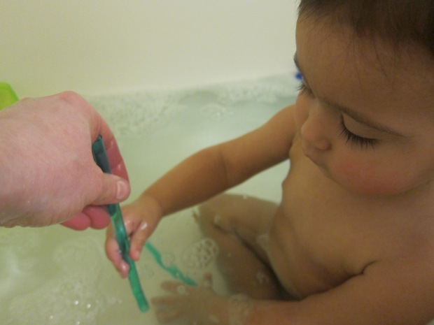 Dish Soap Bubble Bath (11)