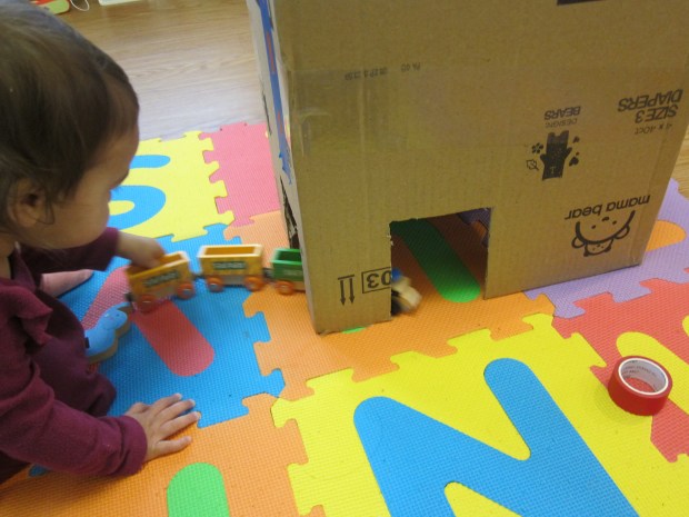 Box Extend Train Play (3)