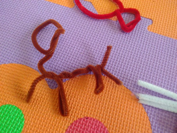 Pipe Cleaner Sculpture (4)