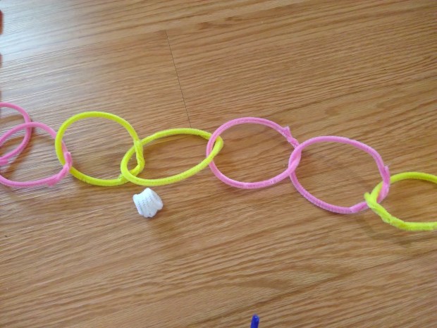 Pipe Cleaner Sculpture (alt)