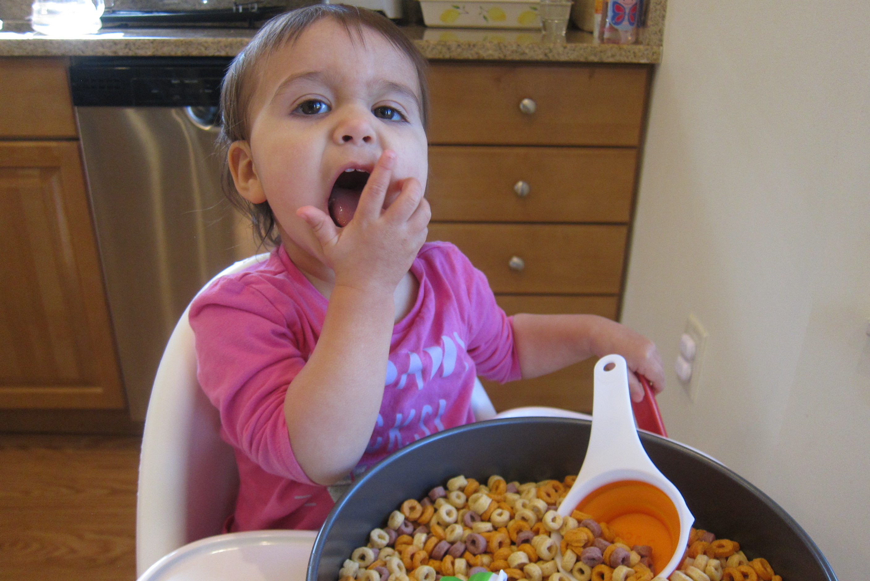Rainbow Cereal Sensory (2)