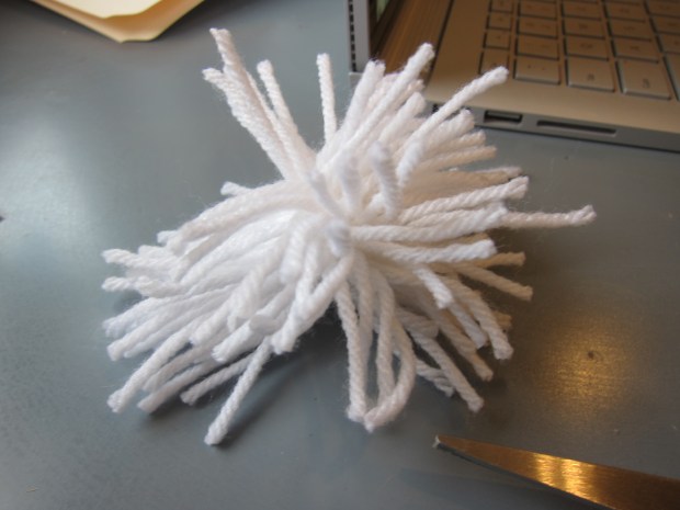 Yarn Snowballs (3)