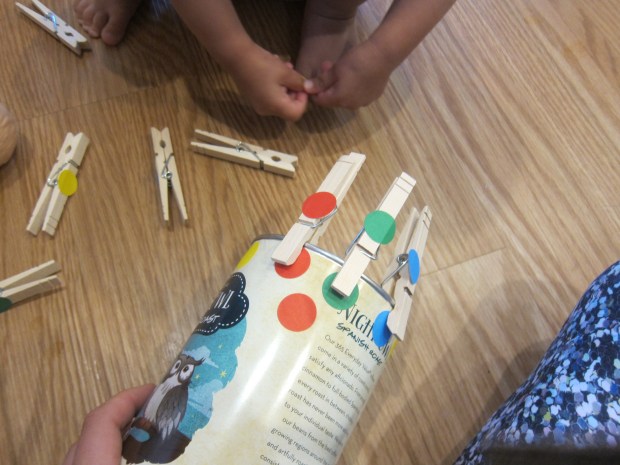 Clothespin Colors (6)