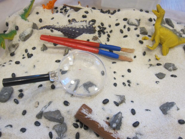 Dinosaur Sandbox (1)