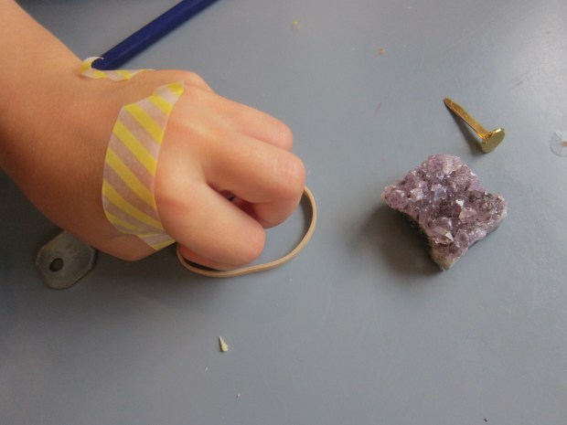 Grasping Objects (4)