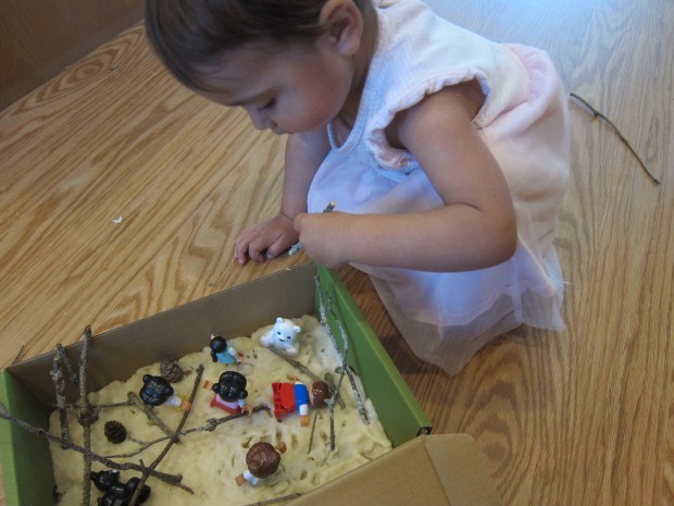 Small World Forest Play (8)