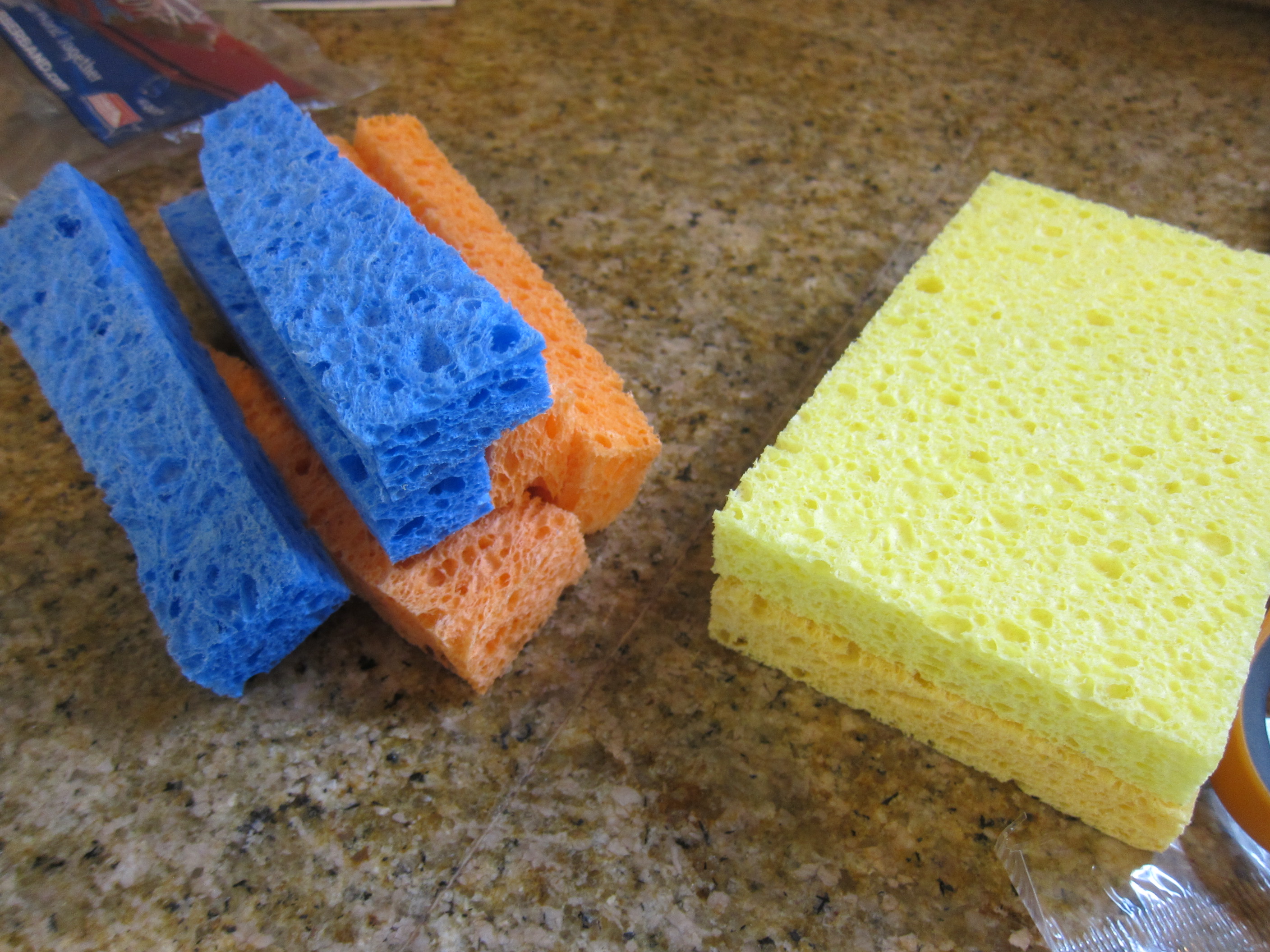 Sponge Ball Toss (1)