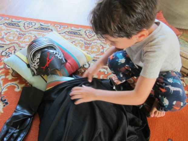 Abstract Couch Art (2)