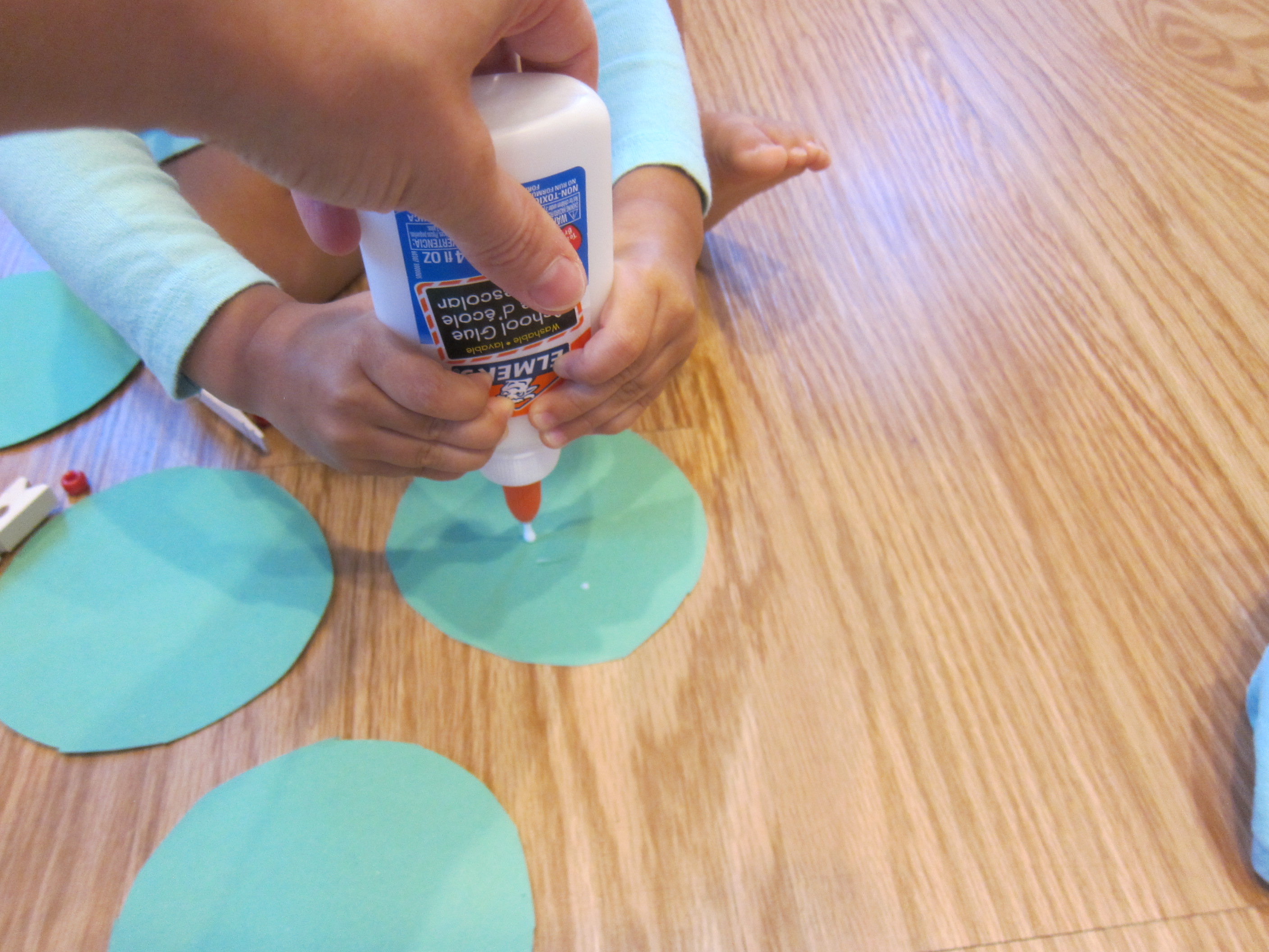 Clothespin Apple Tree (3)