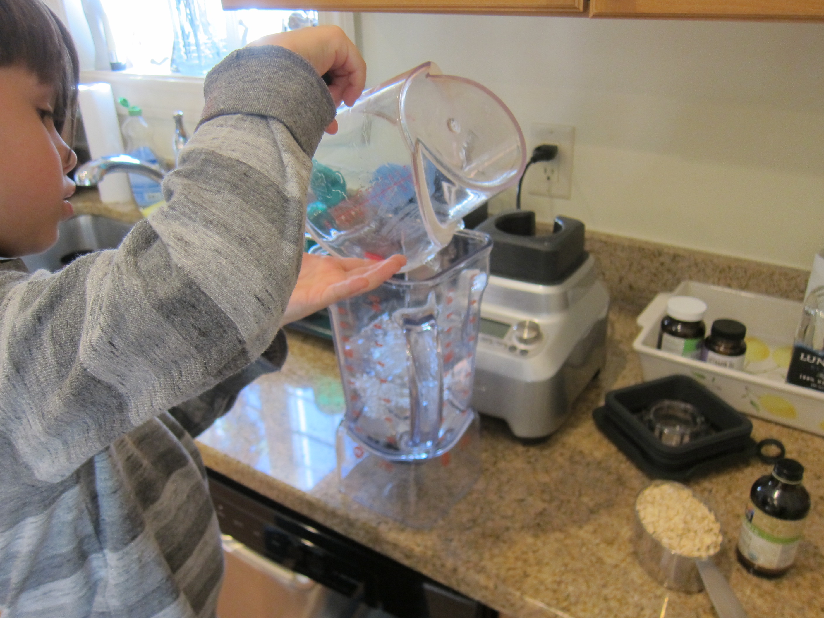 Homemade Oat Milk (1)