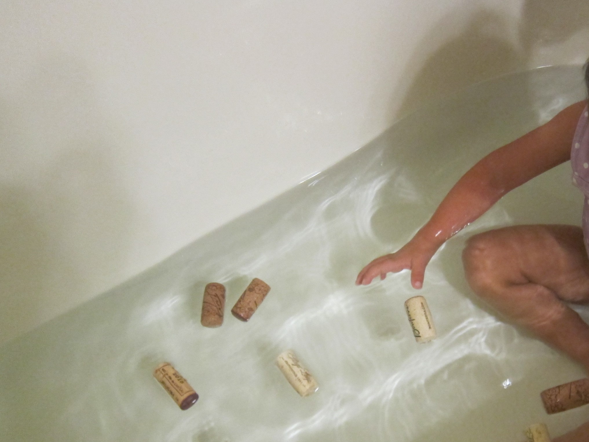 Balloon Cork Ice Bath (1)