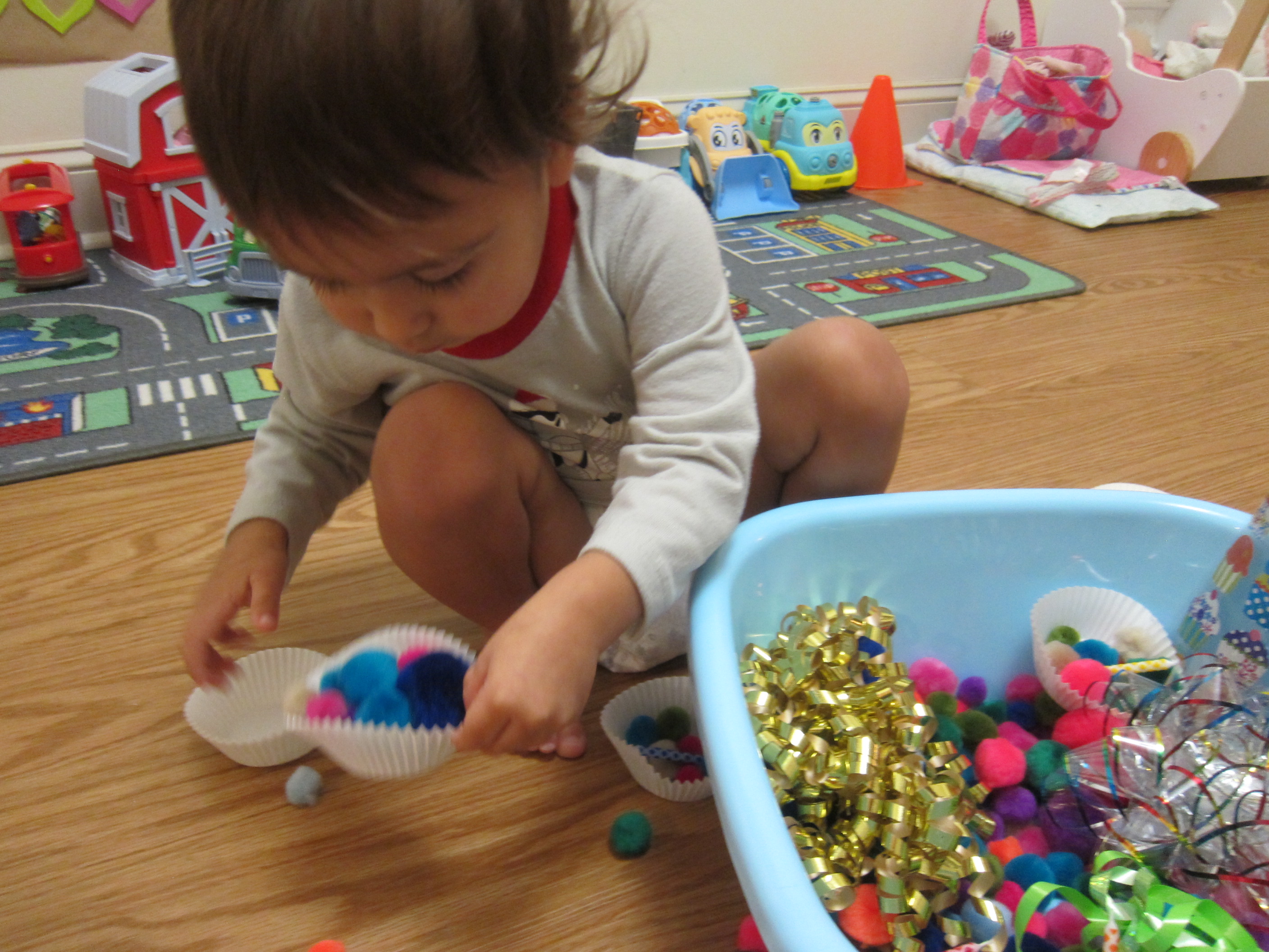Birthday Sensory Bin (2)