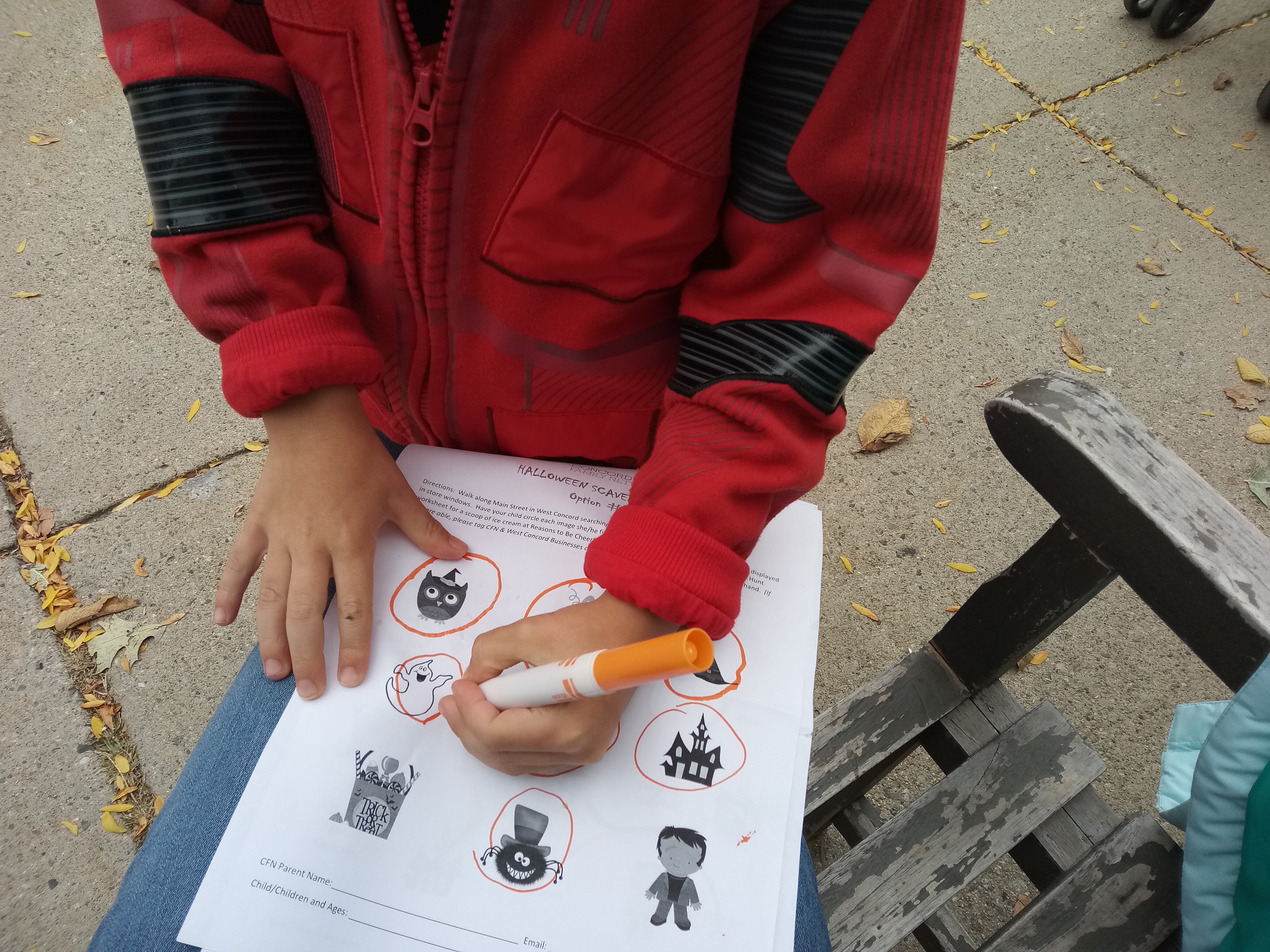 Halloween 12 Scavenger Hunt (2)