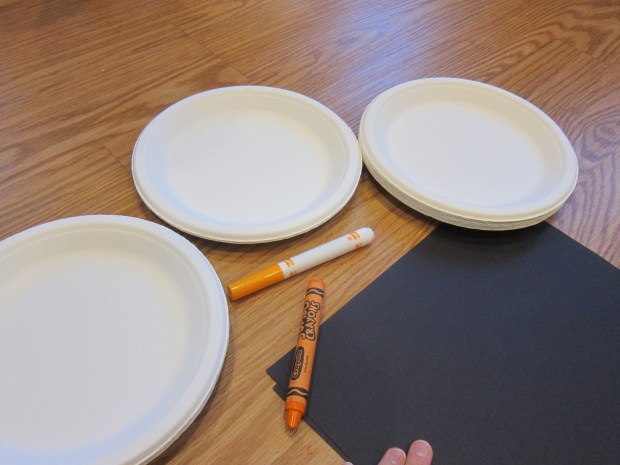 Halloween 3 Cute Paper Plates (1)