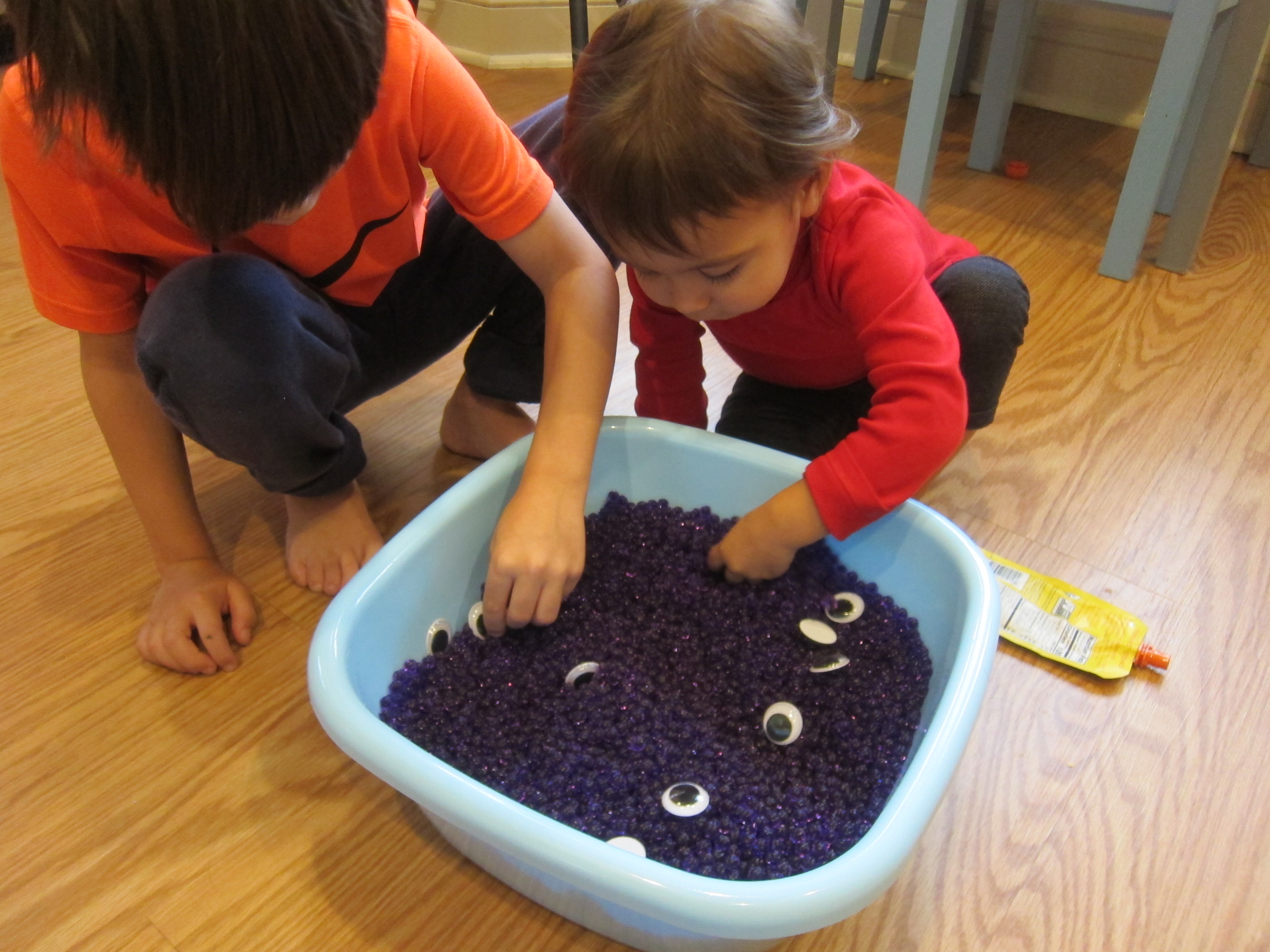 Monster Sensory Tub (4)