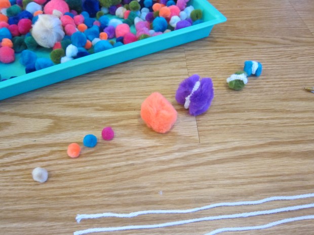 Pom Pom Planets (4)