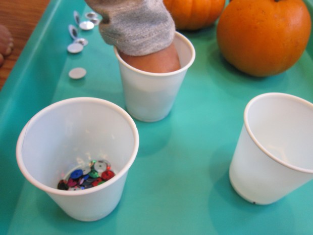 Sparkly Googly Pumpkins (1)