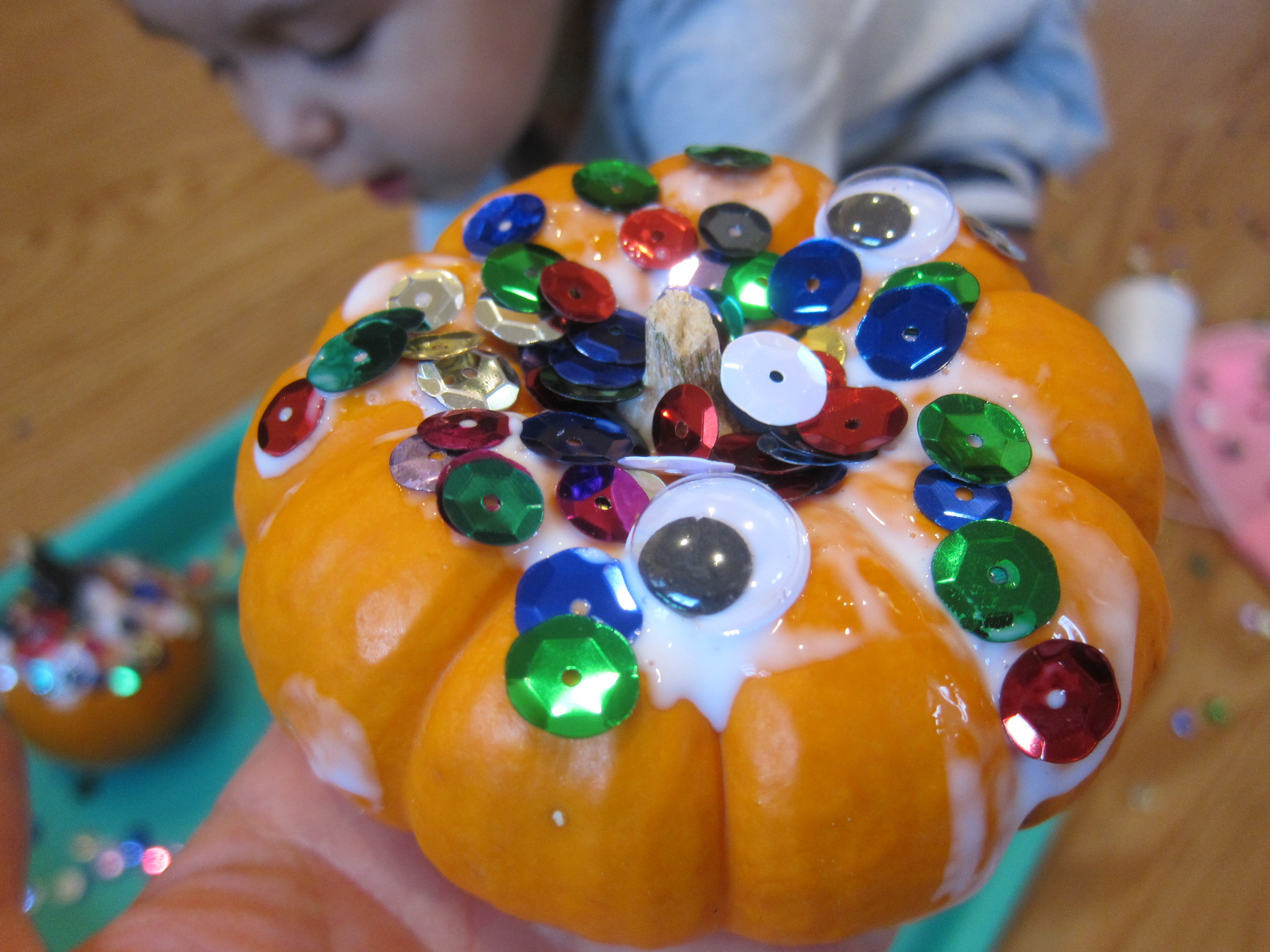 Sparkly Googly Pumpkins (5)