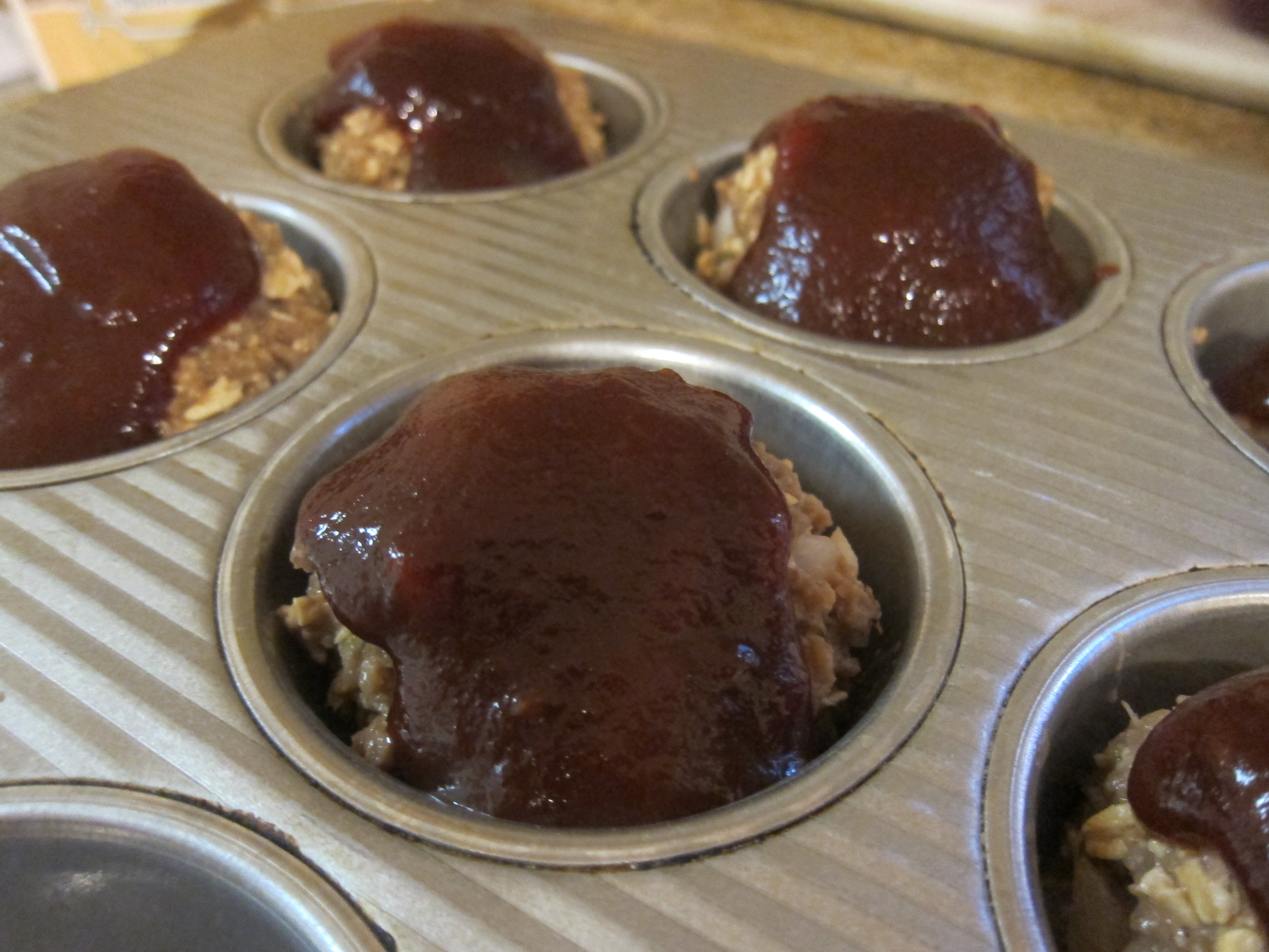 Barbecue Meatloaf Muffins