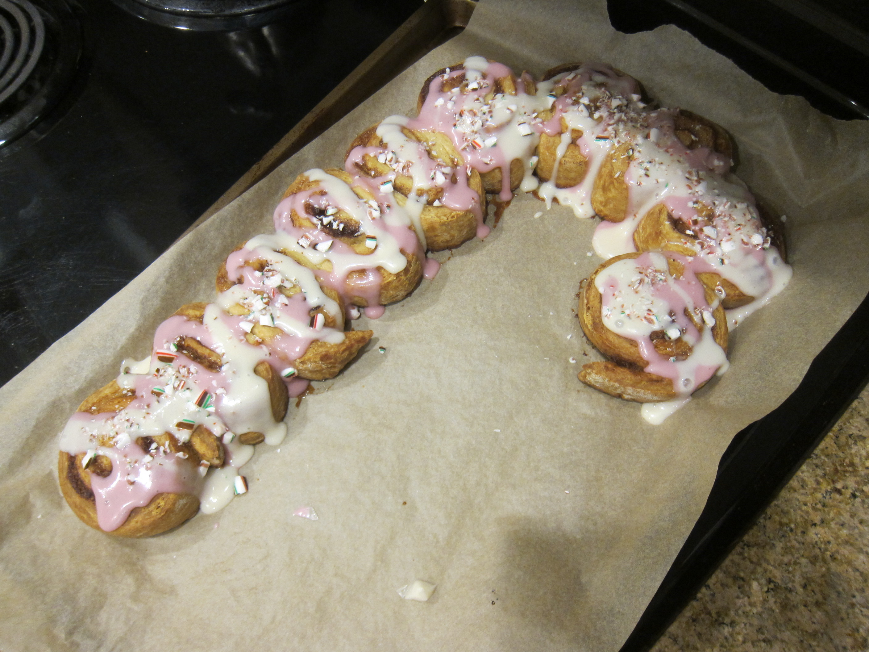 Candy Cane Rolls (4)