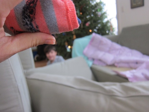 Indoor Snowball Fight (3)