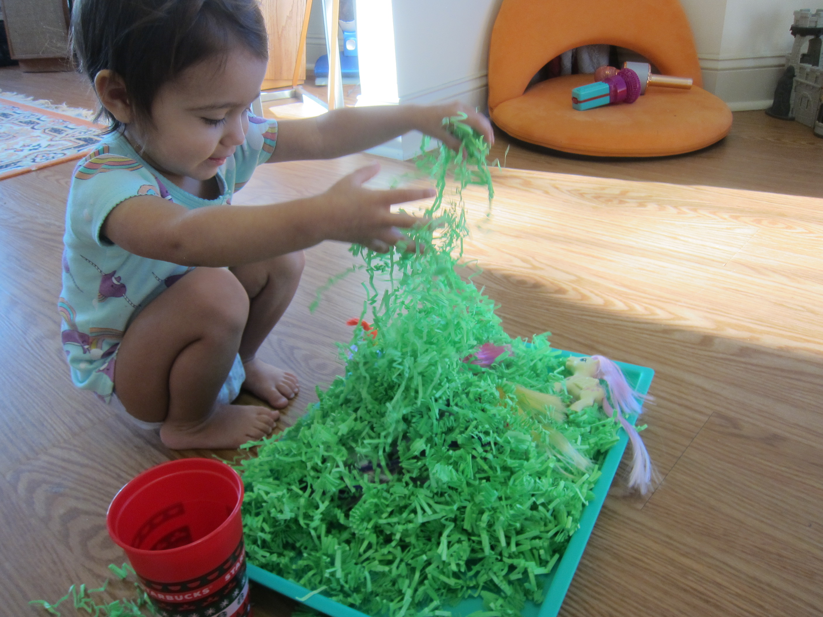 Shredded Paper Sandbox (5)
