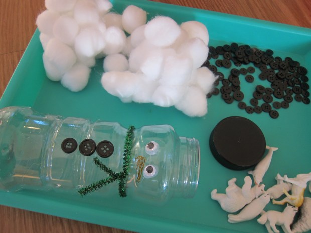 Snowman Sensory Bin (2)