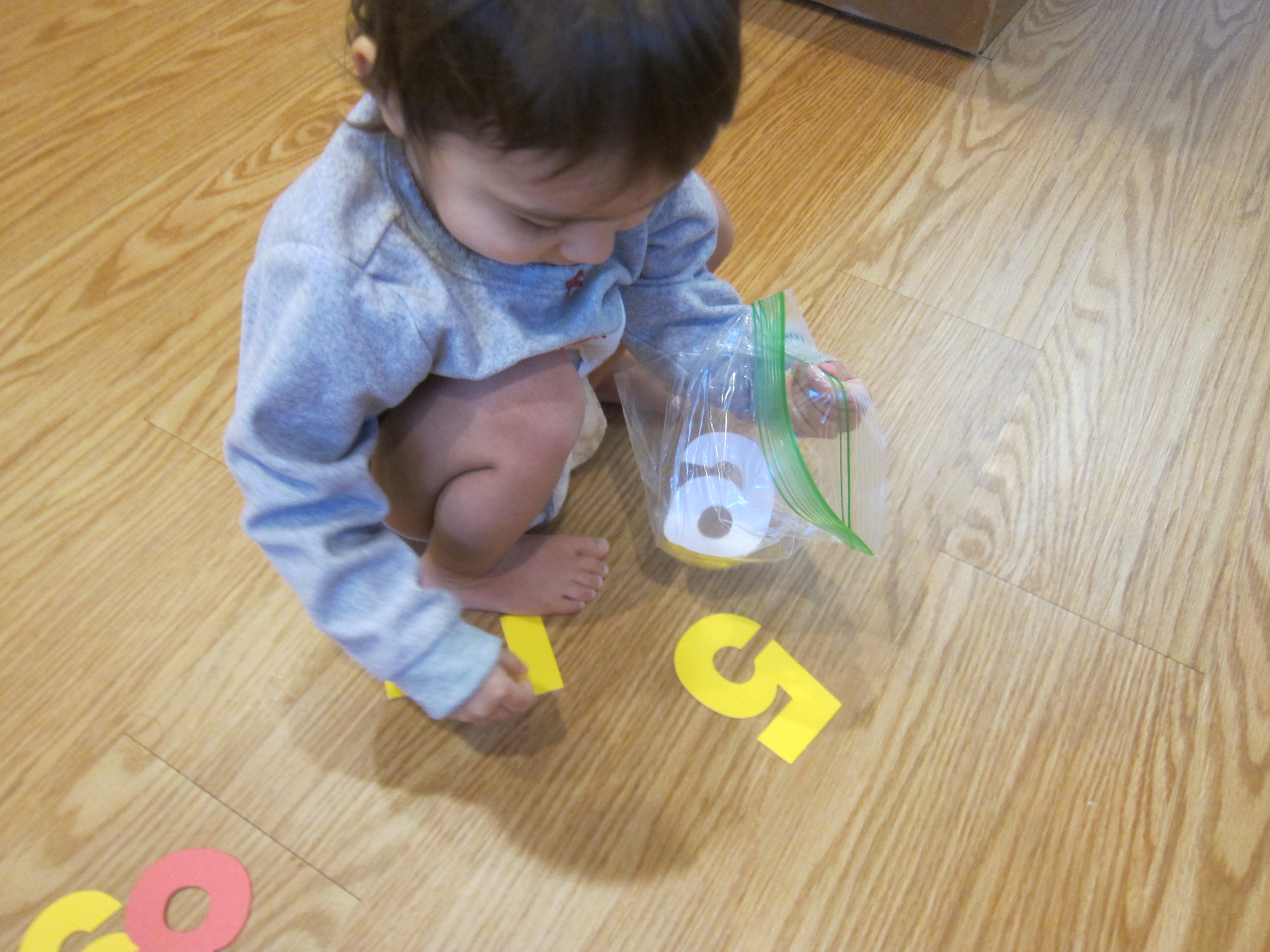 Foam Letter Sensory Bag (5)