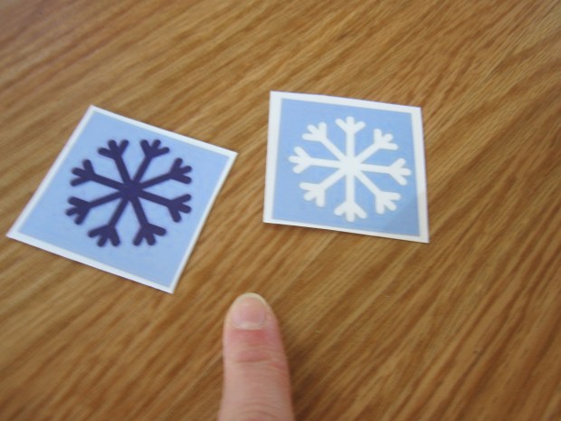 Jump and Match Snowflakes (9)
