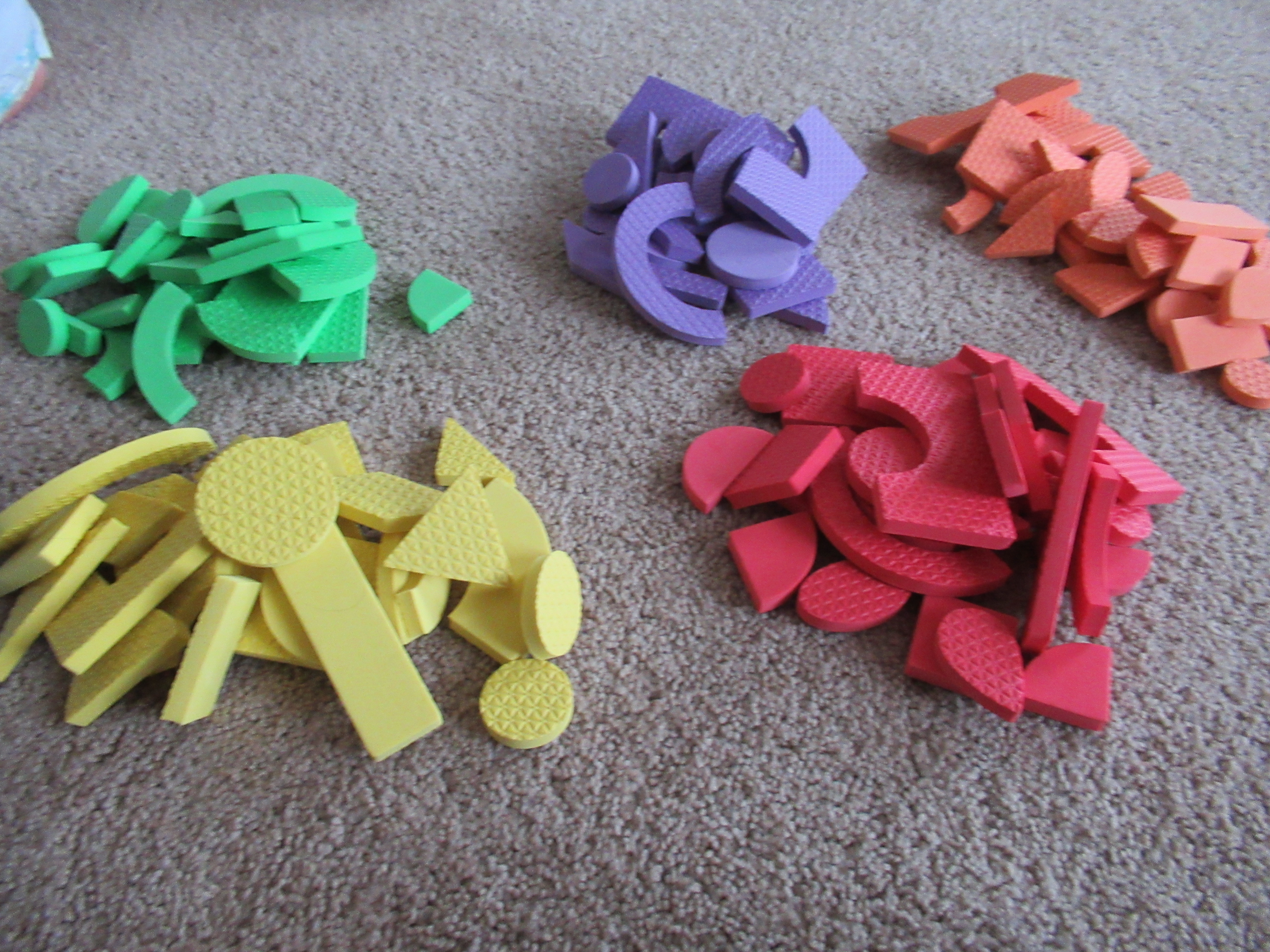 Stacking by Color and Shape (2)