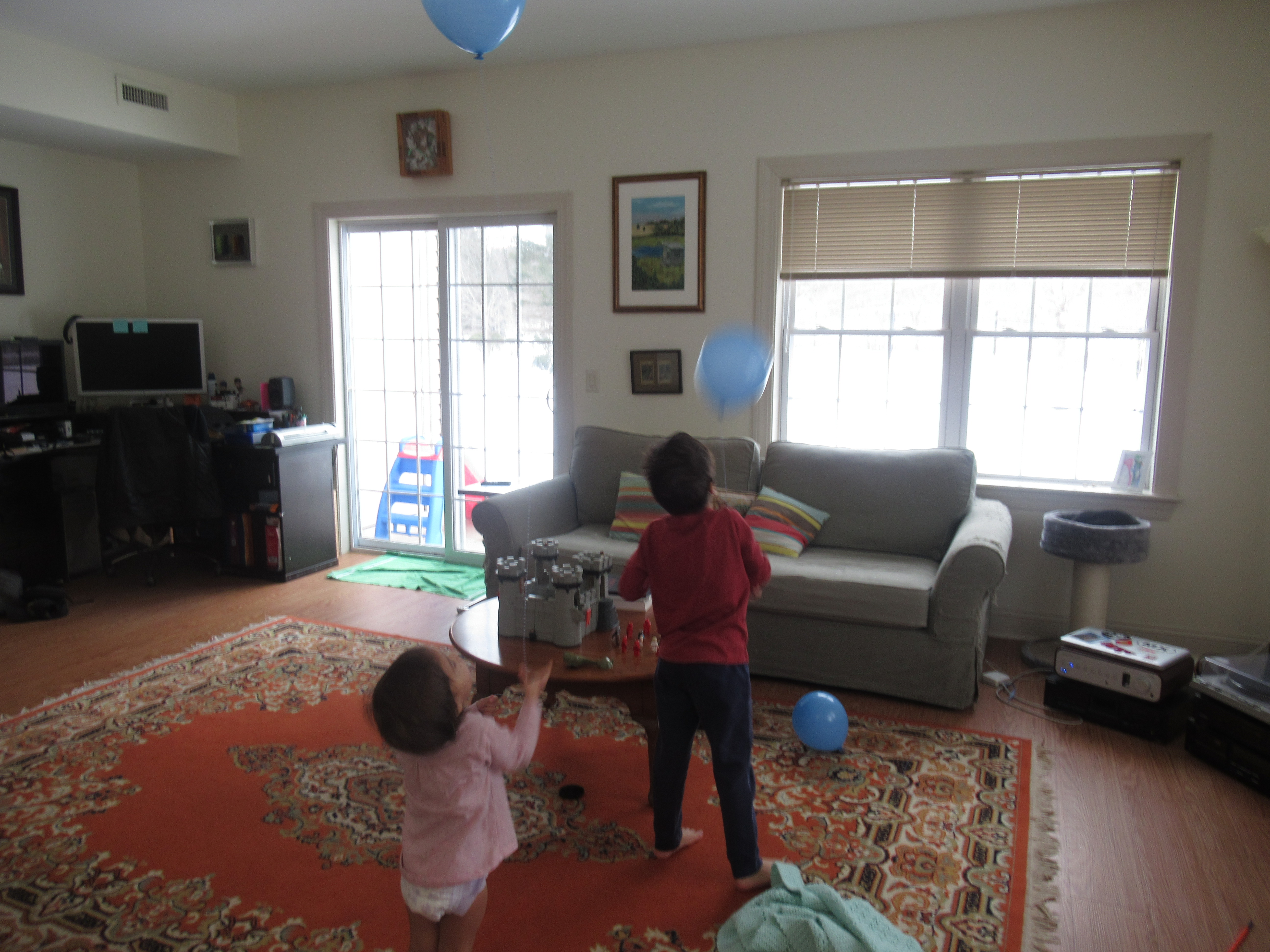 Helium Balloon Fun (9)