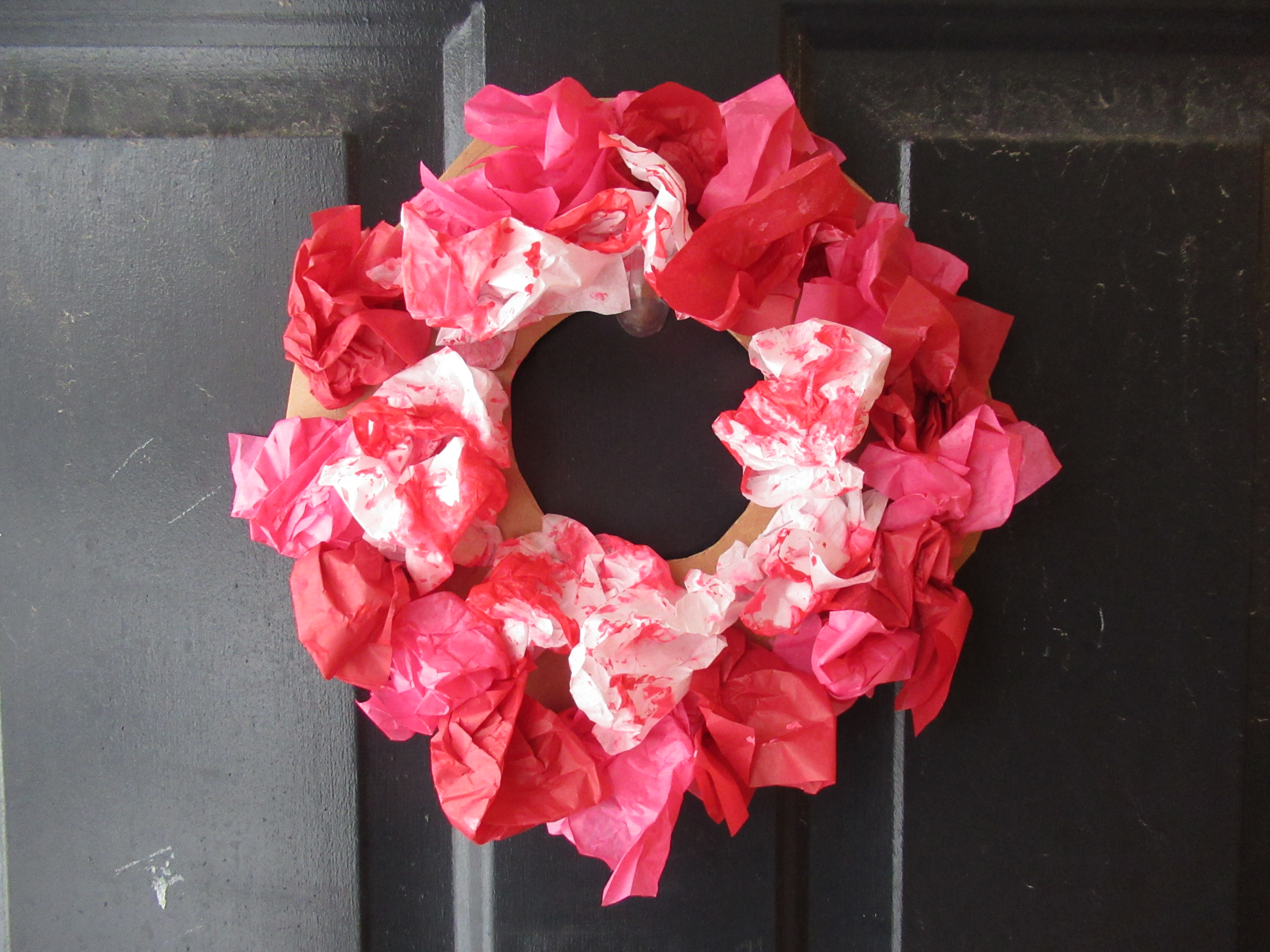 Valentine's Tissue Wreath (5)